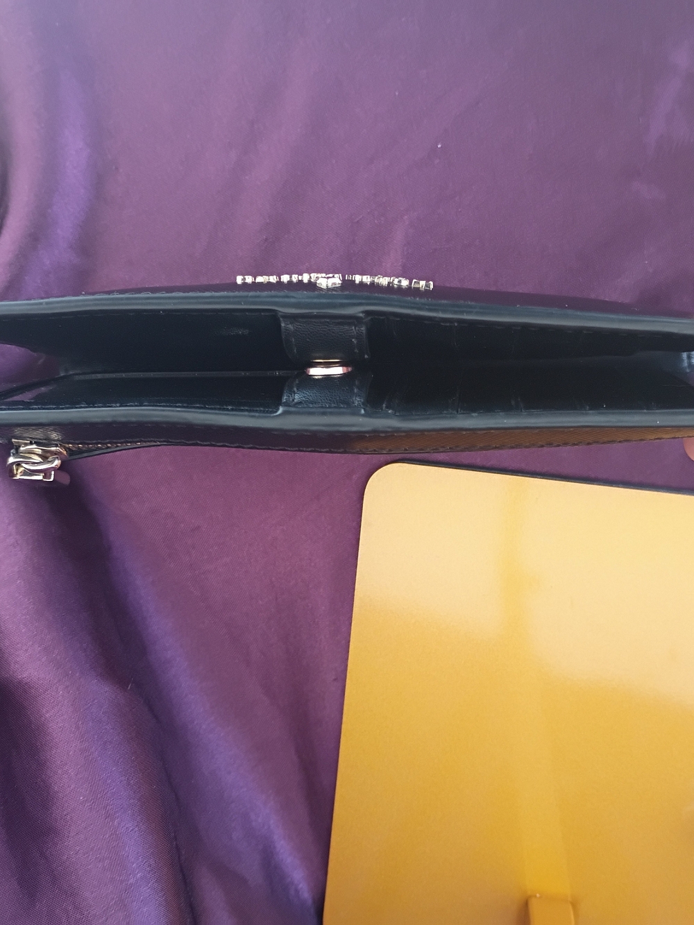 kate spade black leather wallet - Picture 5 of 10